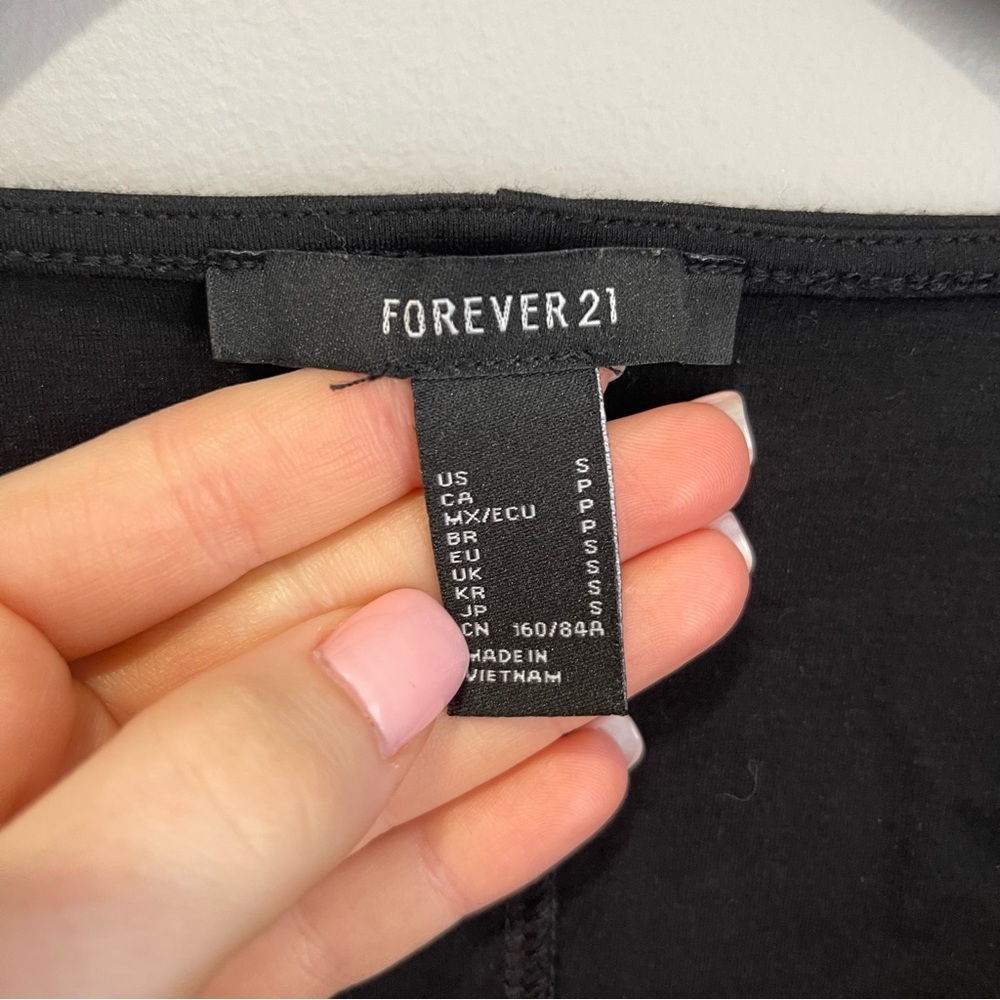Forever 21 Black Long Sleeve Bodysuit - Picture 3 of 3